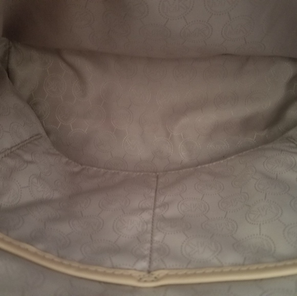 EUC Michael Kors Jet Set Tote Metallic Gunmetal - Picture 6 of 8